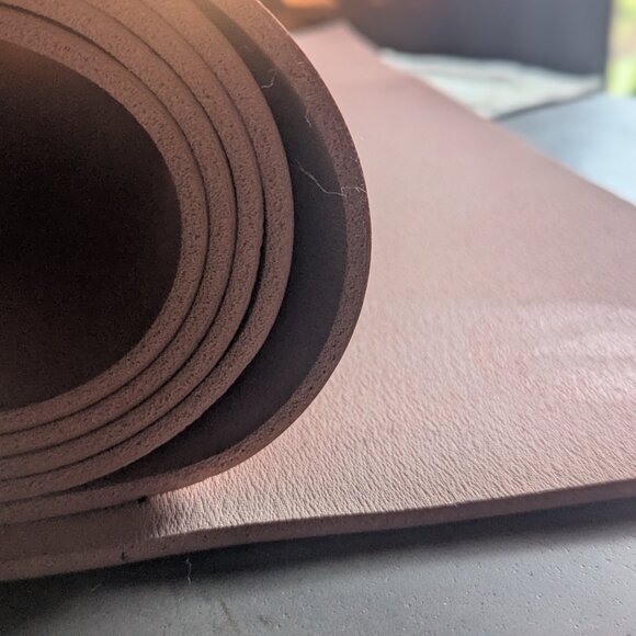 Lululemon The (Big) Mat 5mm Made With FSC™ Certified Rubber - Picture 11 of 16